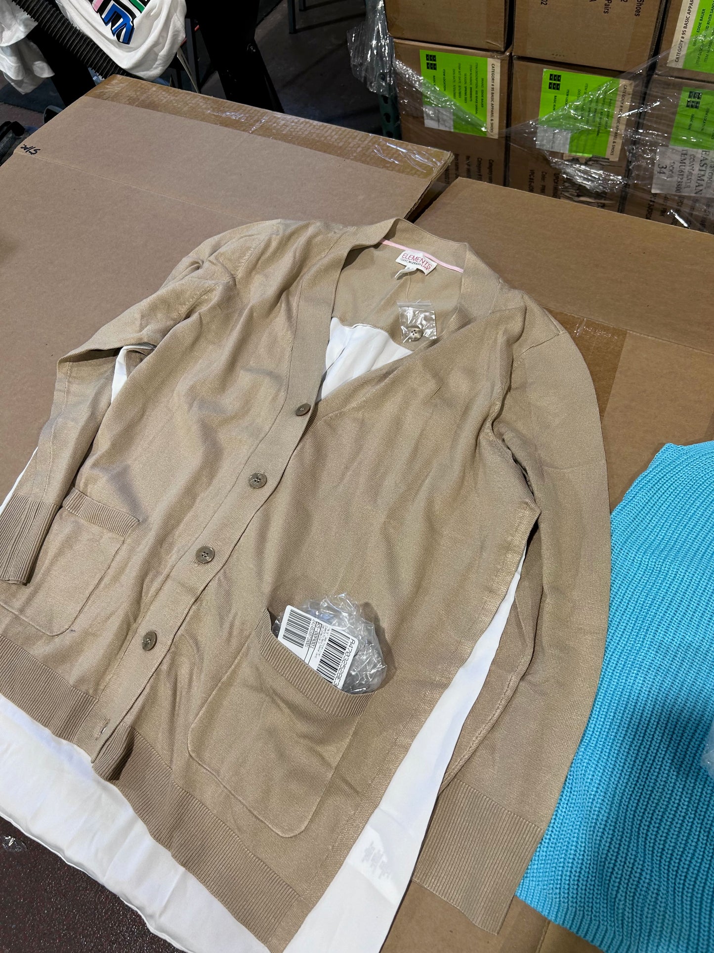 QVC PLUS Size. 250 Pieces.