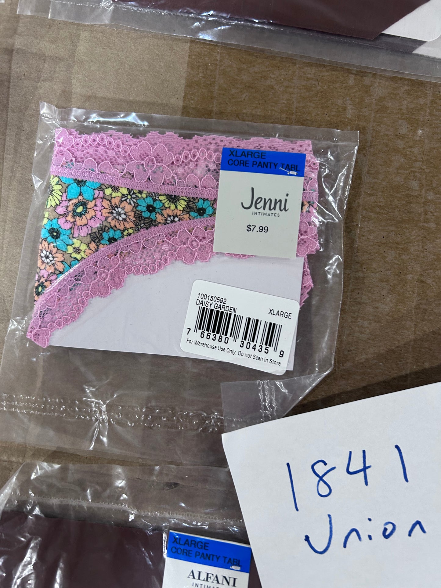 Women's Intimates 100 piece.