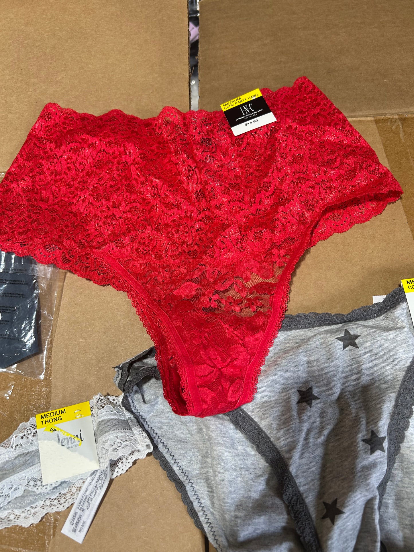 Women's Intimates 100 piece.