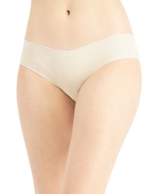 Women's Intimates 100 piece.