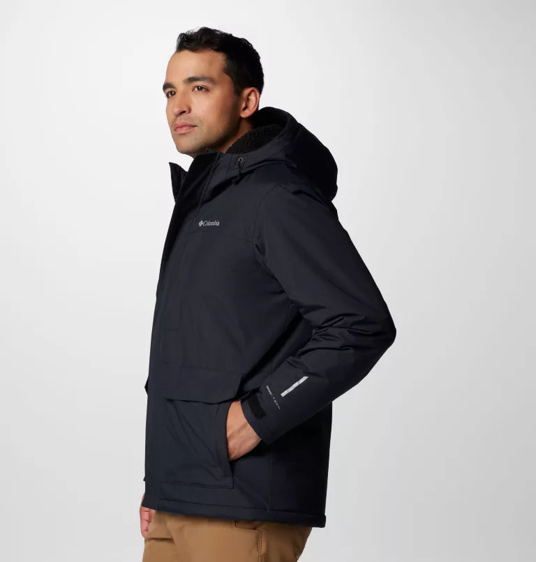 MEN AND WOMENS CARHARTT AND COLUMBIA OUTERWEAR