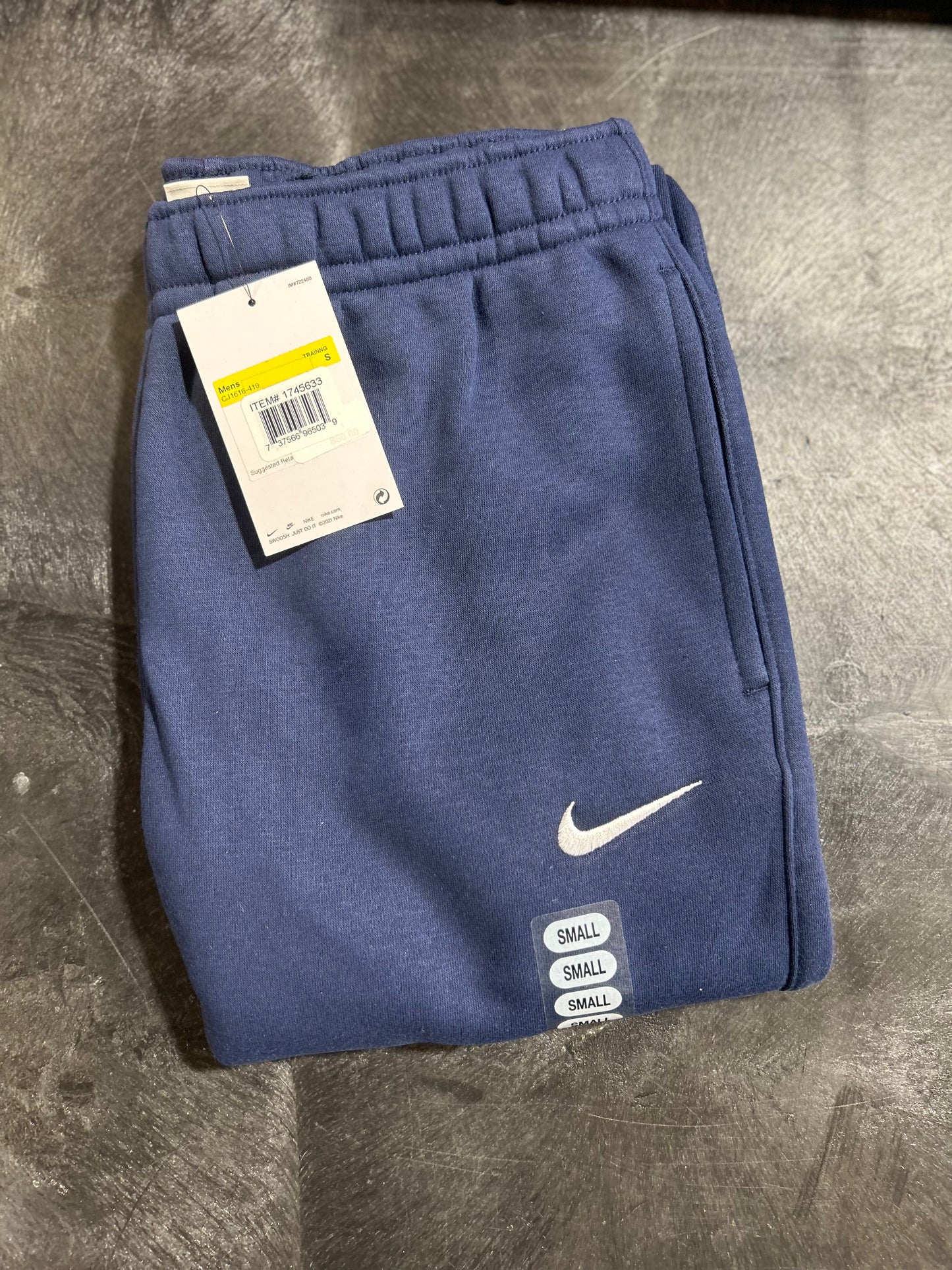 COSTCO Men's 100