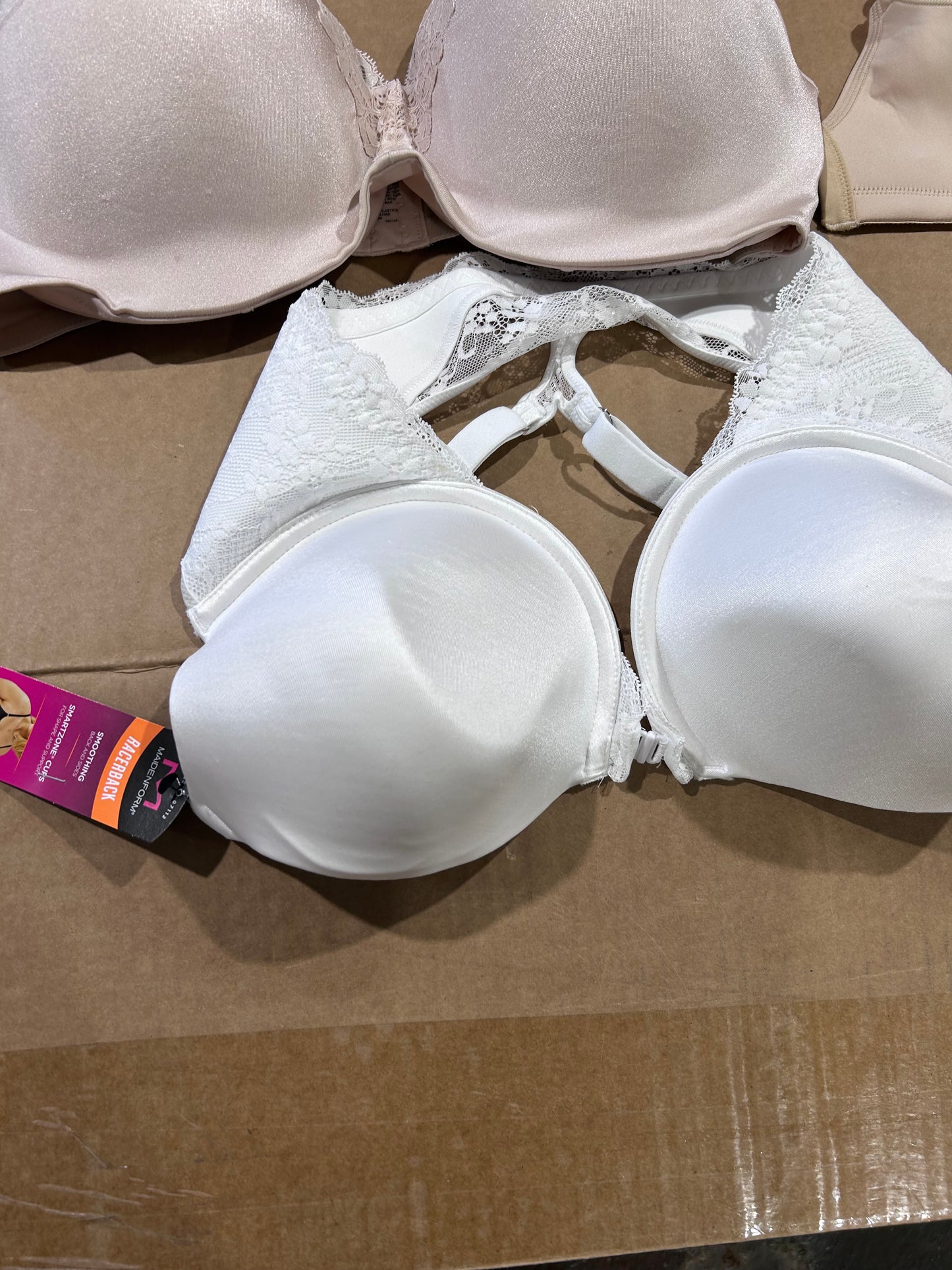 Women's Intimates - 100 Piece