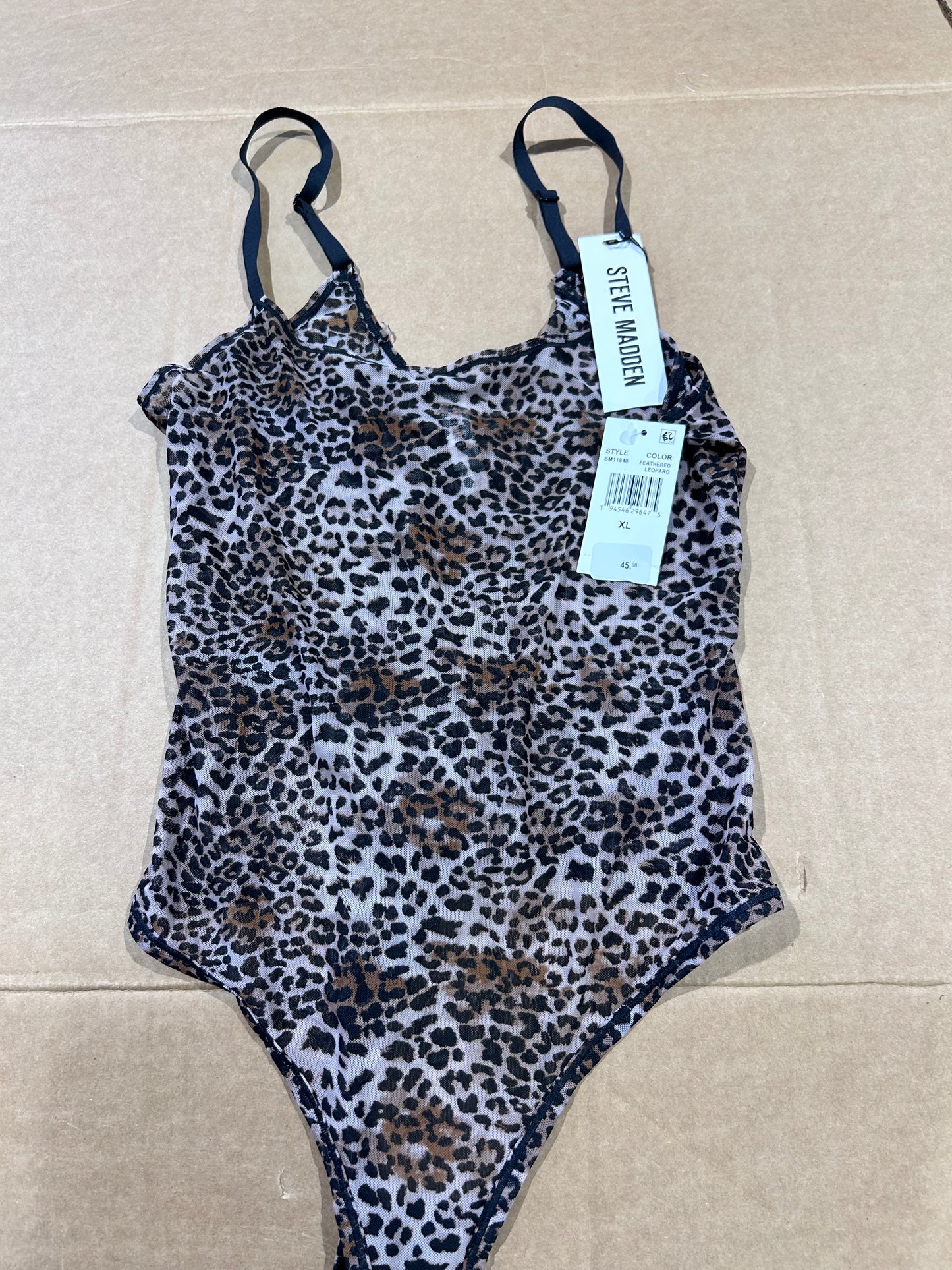 Women's Intimates - 100 Piece