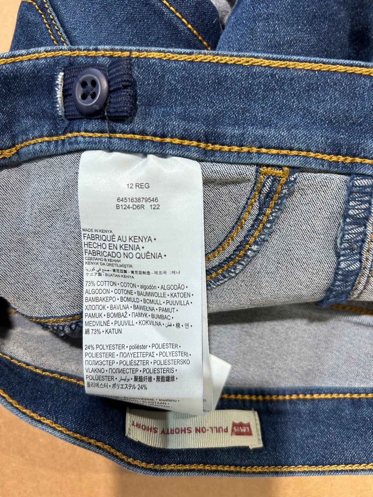 Kids Apparel - 65 Pieces - Levi, Calvin, Guess, etc.