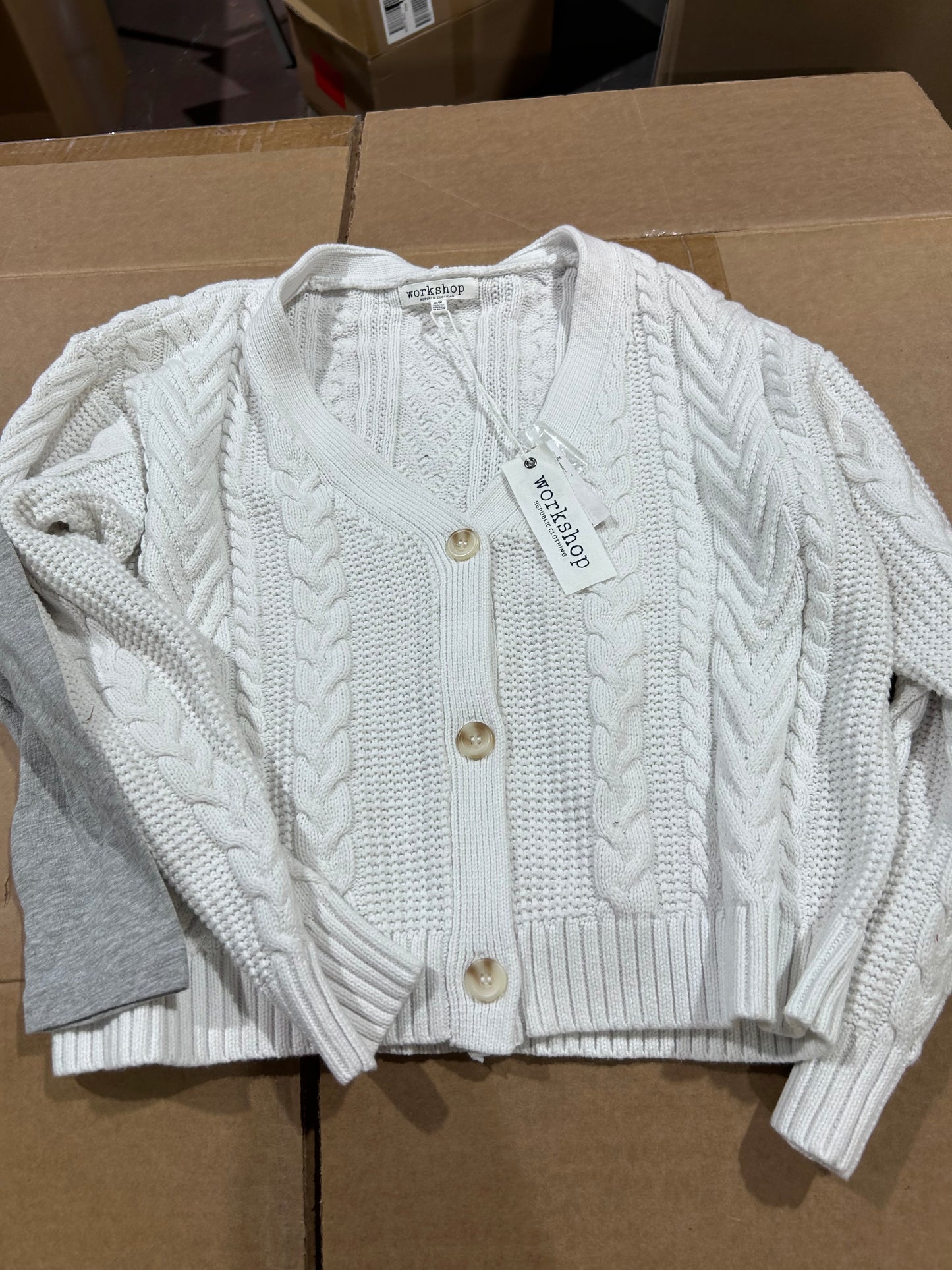 Kids Apparel - 65 Pieces - Levi, Calvin, Guess, etc.