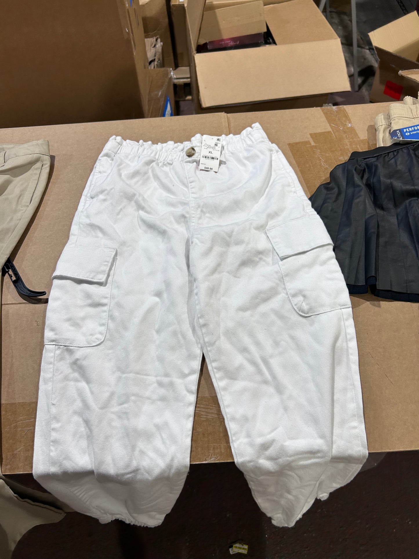 Kids Apparel - 65 Pieces - Levi, Calvin, Guess, etc.