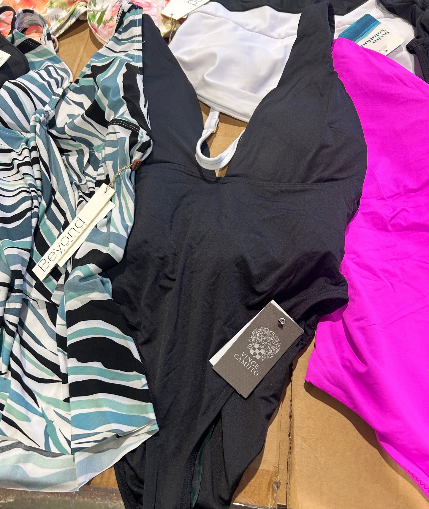 100 Piece Women's Swimwear