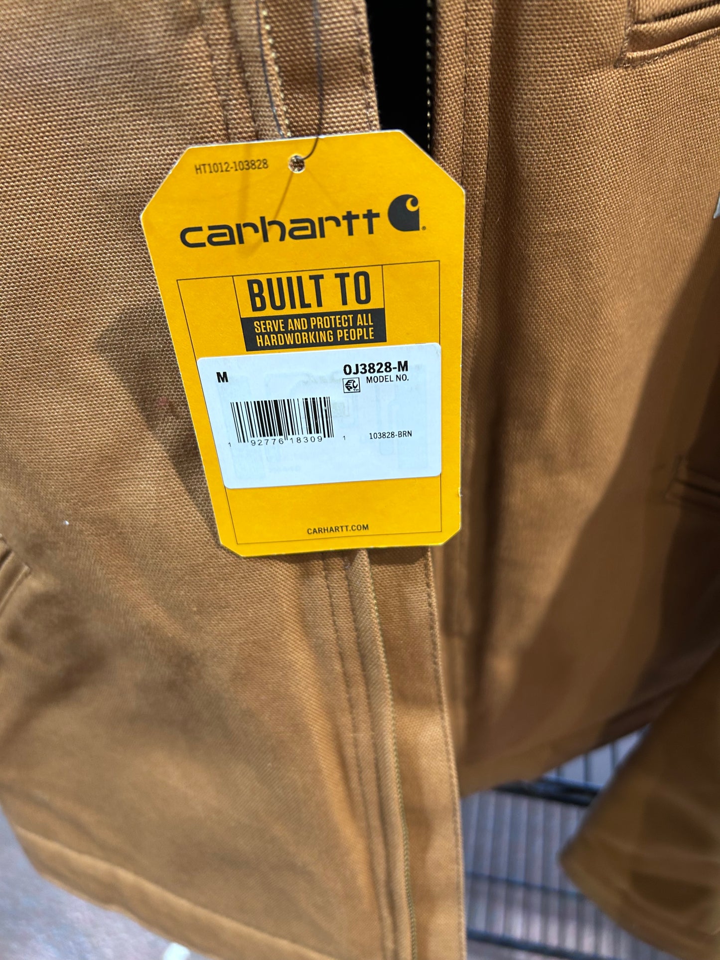 CARHARTT JACKETS - MENS OUTERWEAR