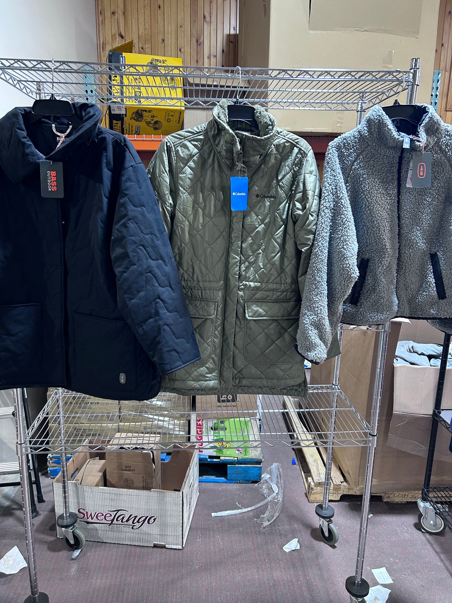 15 Piece Women’s Outerwear. Columbia & Bass NWT