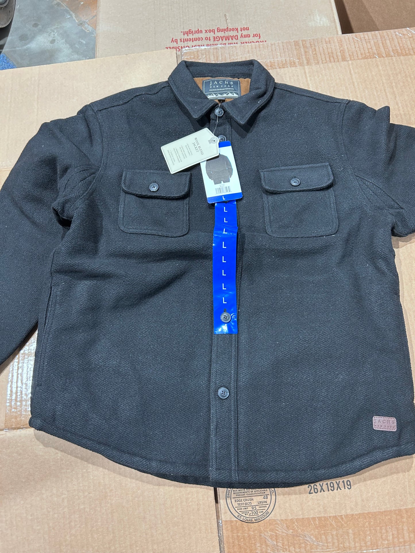 Pallet Lot: Men's Coats & More!