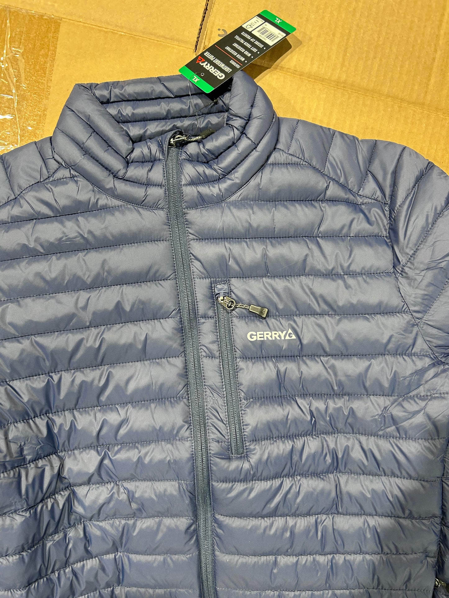 Pallet Lot: Men's Coats & More!