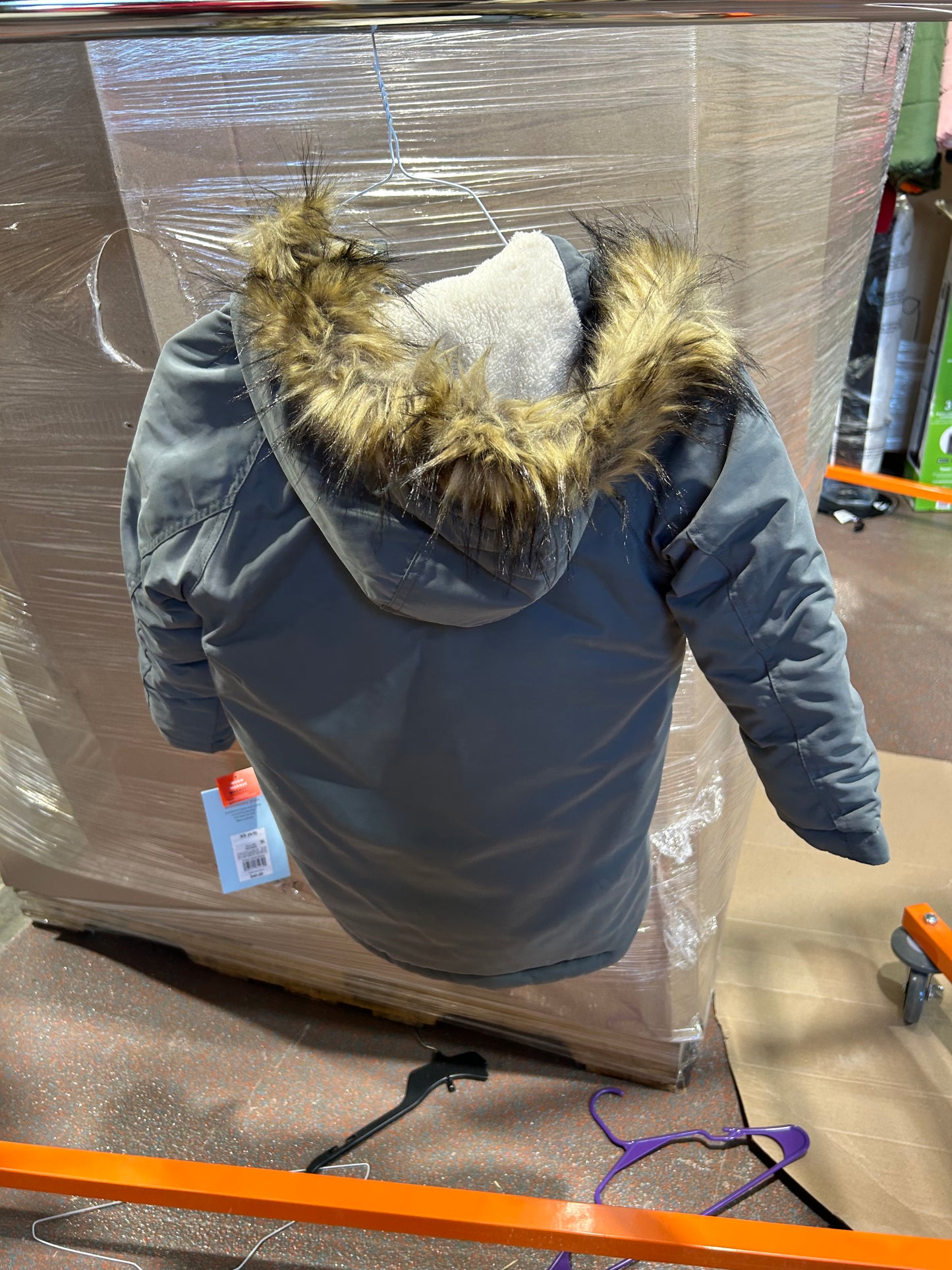 Winter wear and more!  Pallet Load.