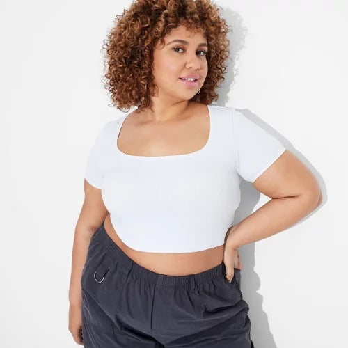 PLUS SIZE - 1000pc Women's Apparel from MULTIPLE STORES!